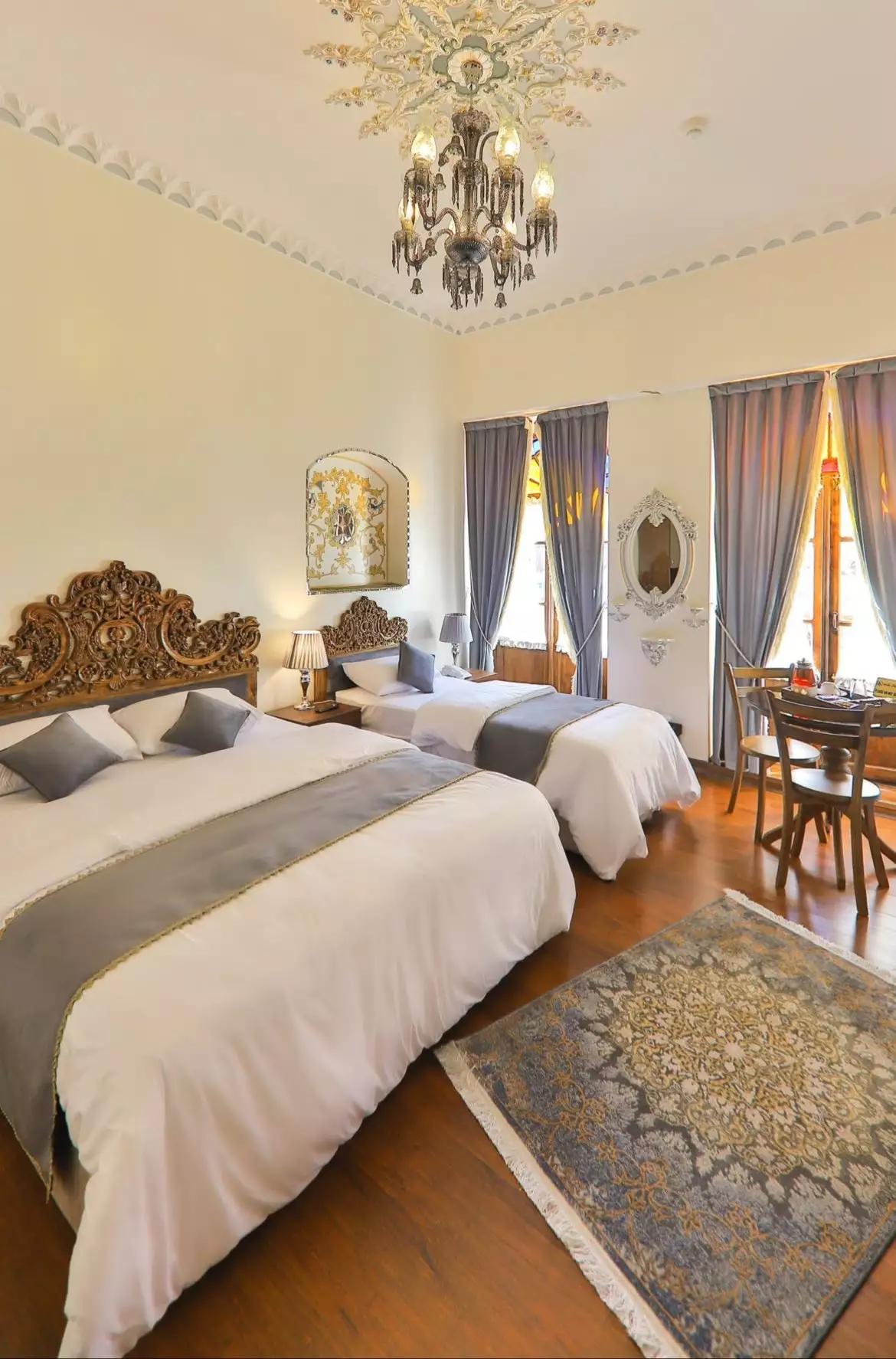 Alibaba https://cdn.alibaba.ir/ostorage/hotel-accommodation-images/6981cfaf46ae9d8e6fb49d50_داریوش (1).webp